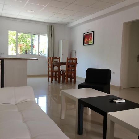 Apartamentos Carmen Teresa Torremolinos Eksteriør billede