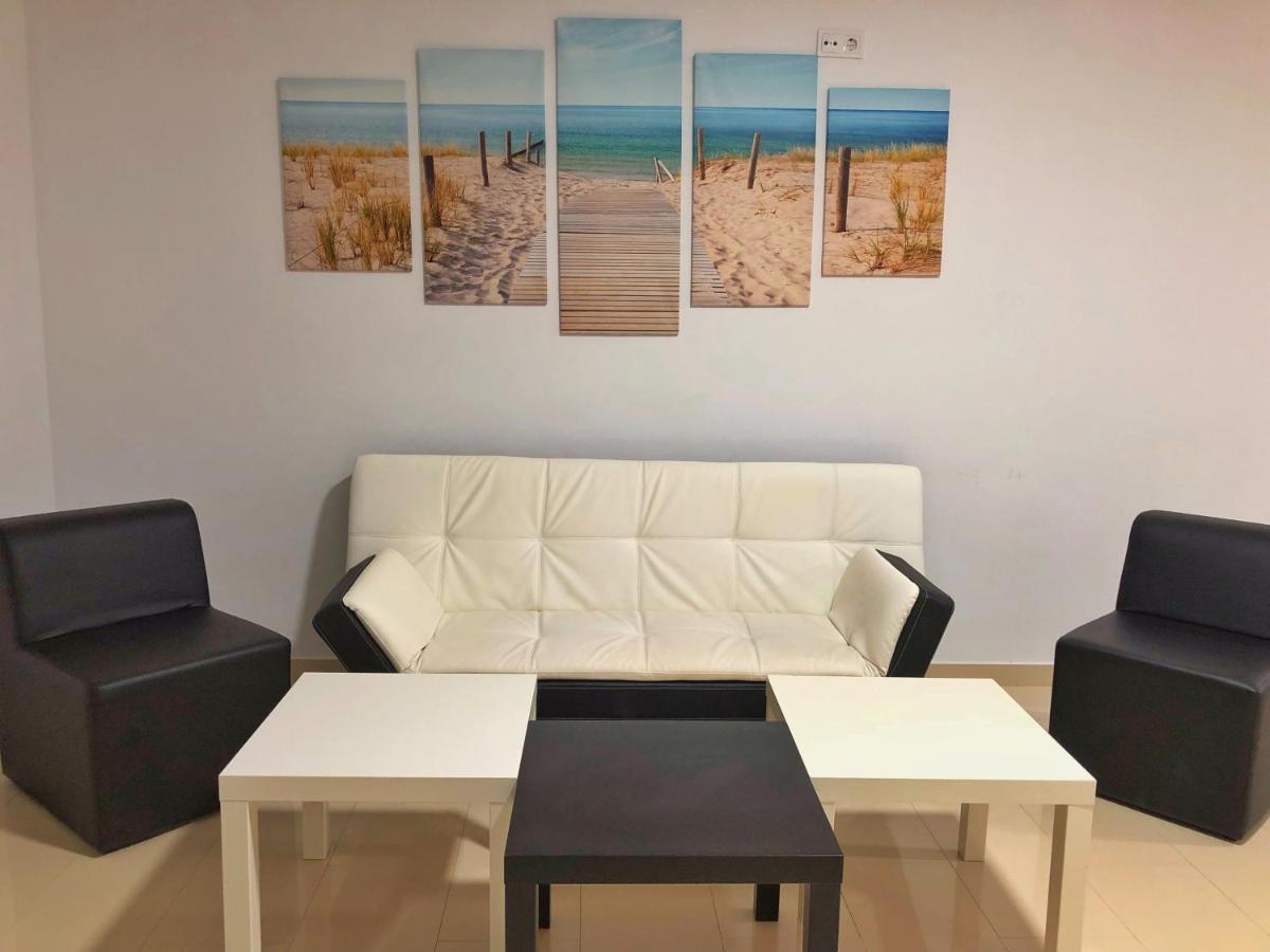Apartamentos Carmen Teresa Torremolinos Eksteriør billede
