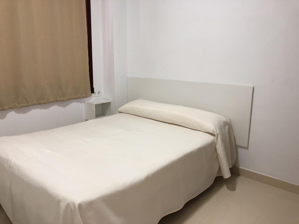 Apartamentos Carmen Teresa Torremolinos Eksteriør billede