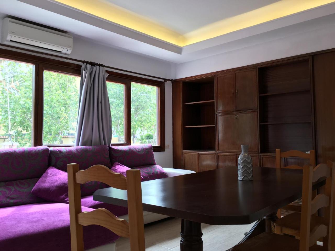 Apartamentos Carmen Teresa Torremolinos Eksteriør billede